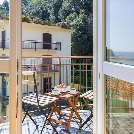 Apartman Hostdomus-seaside *