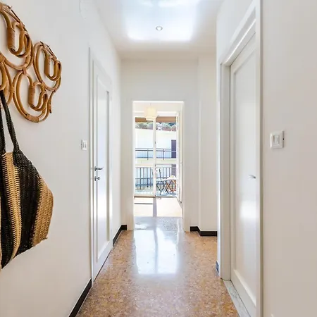 Apartamento Hostdomus-seaside Noli