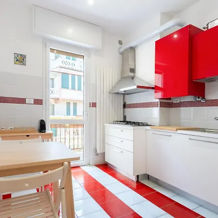 Hostdomus-seaside Apartment Noli