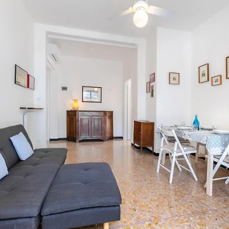 Apartment Hostdomus-seaside