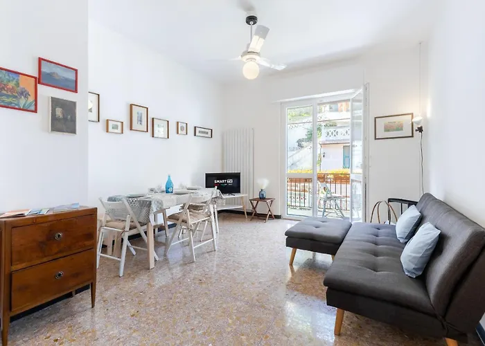 Hostdomus-seaside Apartament